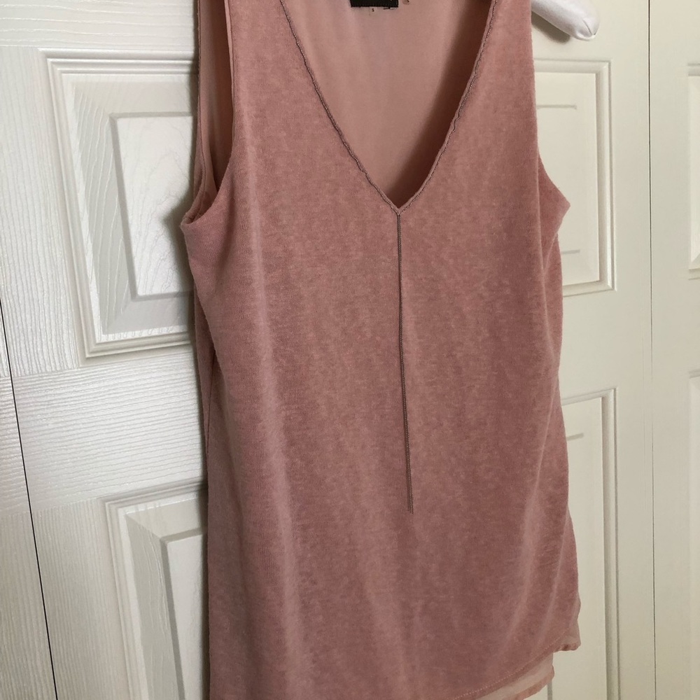 🎈Crosby Top with Bead Trim🎈